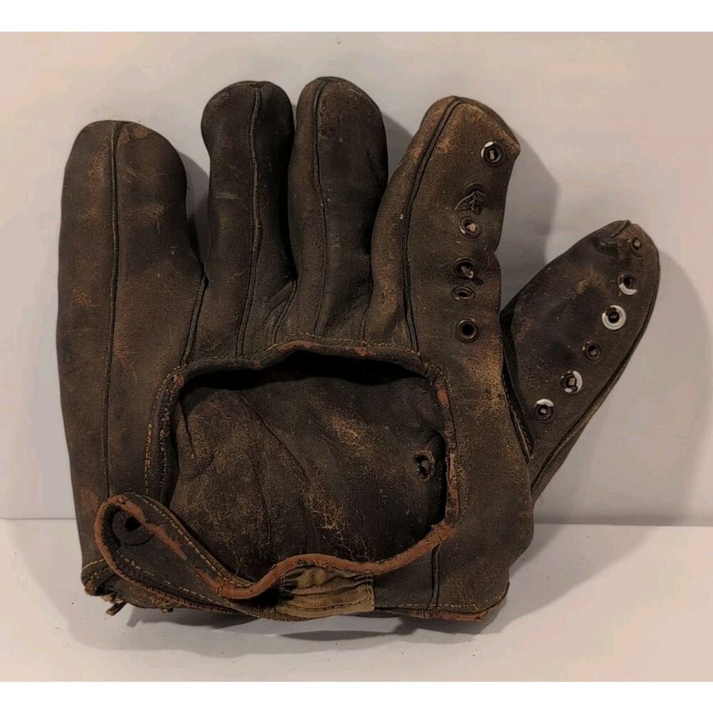 Antique Nokona Baseball Glove - Leather - Right Hand Throw